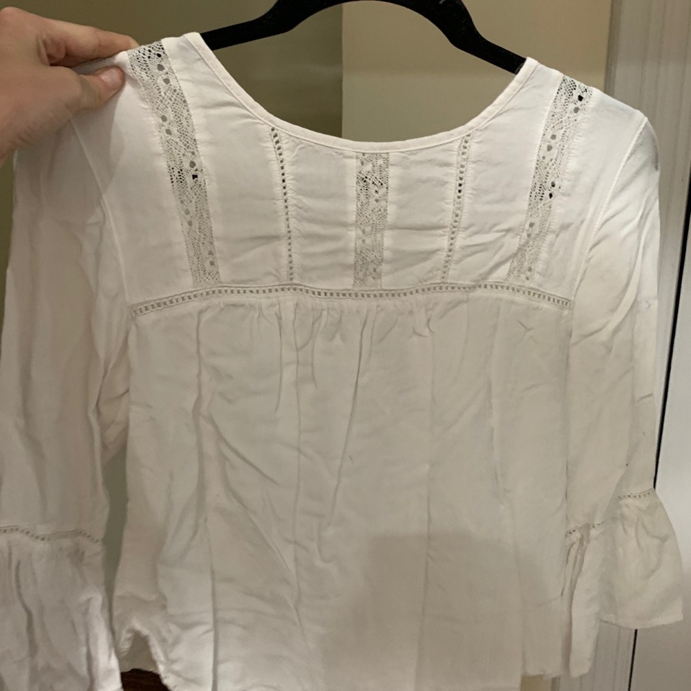 Simple white top